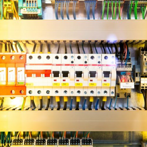 elektryk1 elektryk1